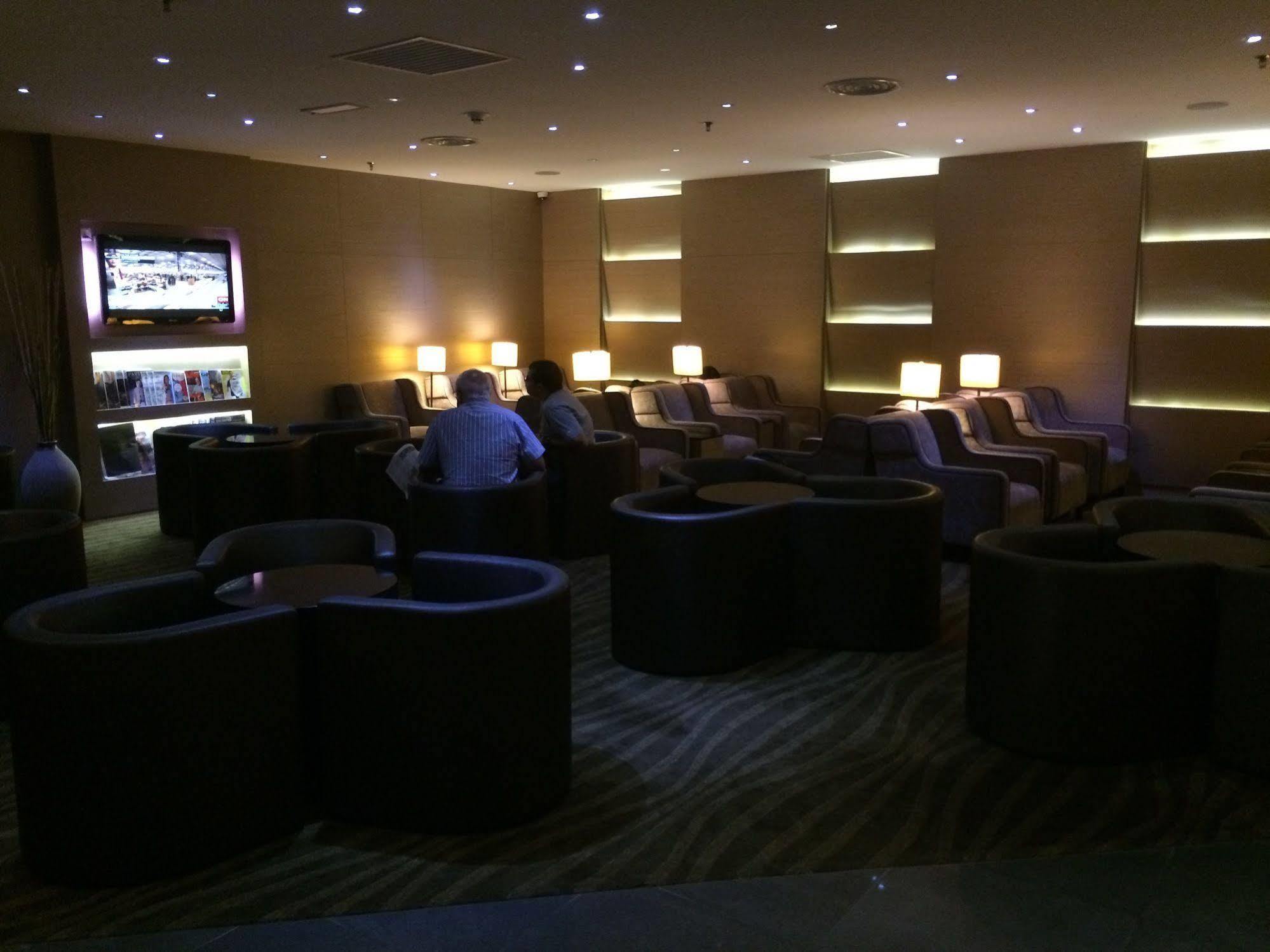 Plaza Premium Lounge Hotel Bayan Lepas Kültér fotó